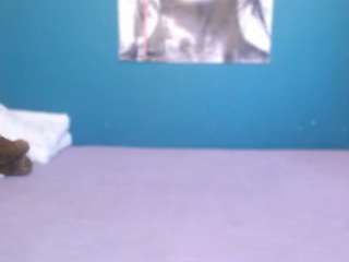 nadinnne34k Live Webcam on CamSoda