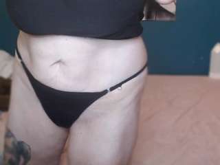 nadinnne34k live webcam show