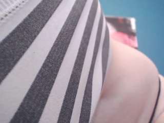 NADINNNE34k live cam preview