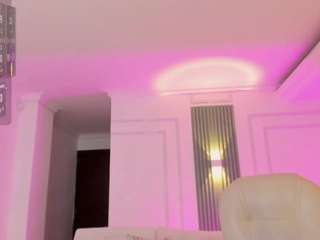 scarlett-brooks Live Webcam on CamSoda