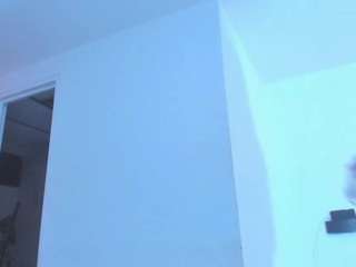 sexyprettyangel webcam