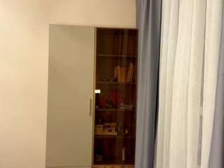 Live webcam model sugarbloom on Soda Cams