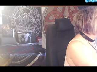 95ftitten's CamSoda show and profile