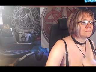 95ftitten live webcam show