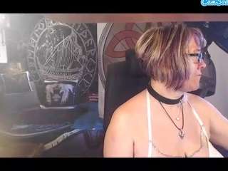 95ftitten live webcam show