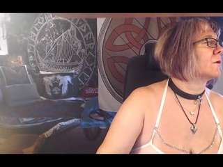 95fTitten live webcam show