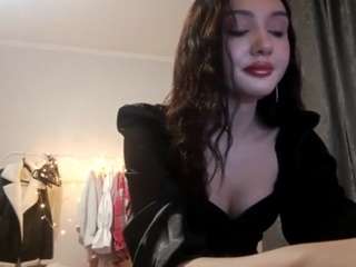 Live webcam model anwoloszyn on Soda Cams