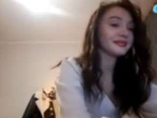 Live webcam model anwoloszyn on Soda Cams