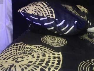 charlotte-brawn live cam profile