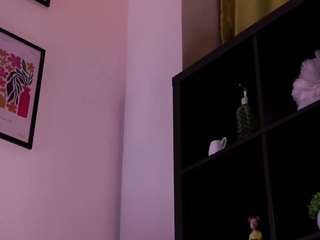 le modèle eustoliawoodworth est en webcam porno dans un show sur le site camsoda, il possède les tags suivants: ahegao,black hair,brown eyes,doggy style,domination,erotic dance,joi,no drinking,no smoking,sex toys,striptease,teen 18,young adult,curvy,hd,small tits
