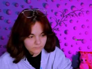 lily-sunn Finger live webcam