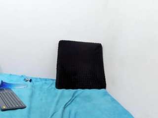 catalina32 live cam profile