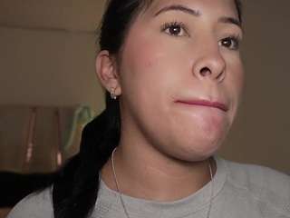 helener-mouth webcam