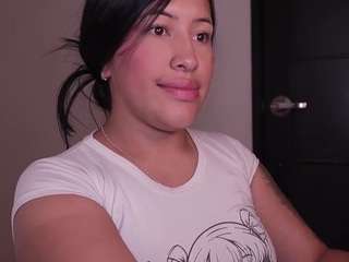 helener-mouth webcam