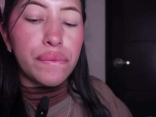 helener-mouth webcam