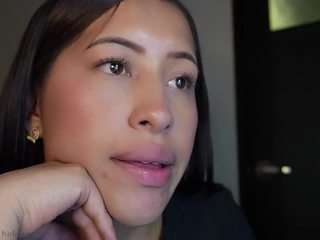 helener-mouth webcam