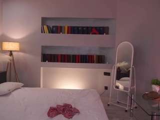 Live webcam model jennefermoitoso on Soda Cams