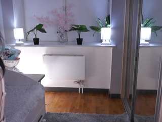 le modèle jennefermoitoso est en webcam porno dans un show sur le site camsoda, il possède les tags suivants: ahegao,drinking,young adult,toys,teen 18,smoking,lovense,facial piercings,cowgirl,anal toys,blue eyes,blowjob,black hair,average,ass to mouth,ass clapping,ass bouncing,hd,small tits