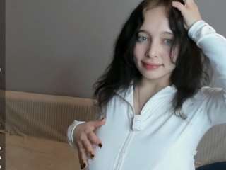 le modèle jennefermoitoso est en webcam porno dans un show sur le site camsoda, il possède les tags suivants: ahegao,drinking,young adult,toys,teen 18,smoking,lovense,facial piercings,cowgirl,anal toys,blue eyes,blowjob,black hair,average,ass to mouth,ass clapping,ass bouncing,hd,small tits
