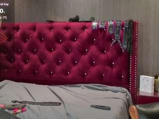 👄 MADDIE  FIELDS 👄