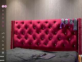 👄 MADDIE  FIELDS 👄