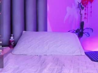 miaa-foxx23 live cam profile