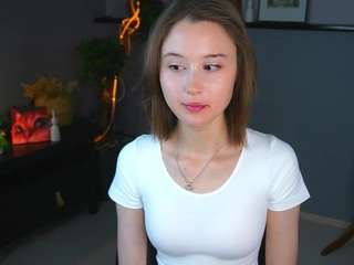 Live webcam model mikafanion on Soda Cams