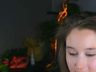 Live webcam model mikafanion on Soda Cams