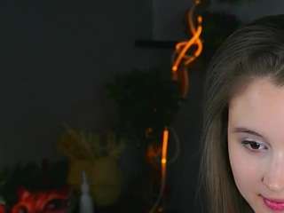 Live webcam model mikafanion on Soda Cams