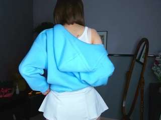 Live webcam model mikafanion on Soda Cams