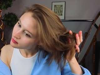 mikafanion Live Webcam on CamSoda