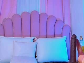 nicolemadrird webcam