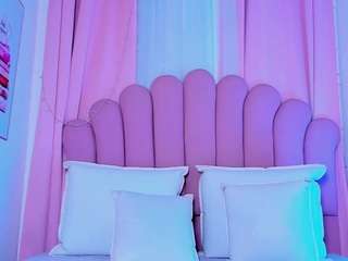 nicolemadrird webcam