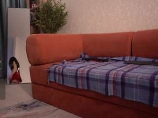 Live webcam model pheromoon on Soda Cams