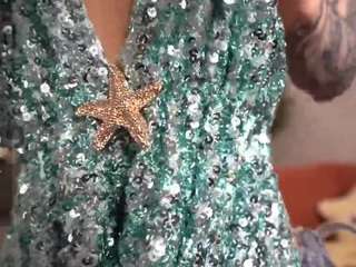 pheromoon's CamSoda show and profile