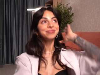 pheromoon Normal live webcam