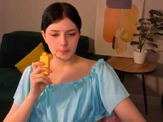 Live webcam model yumeko-tan on Soda Cams