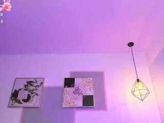 apriljones0 Live Webcam on CamSoda