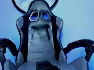 bennet-gray webcam model