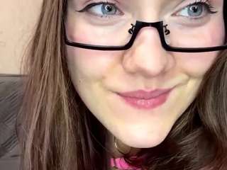 brandienailer Live Webcam on CamSoda