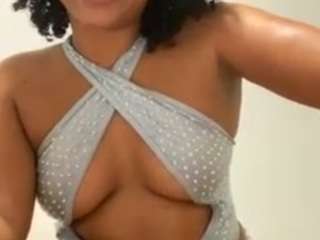 Live webcam model catalinaprincesa on Soda Cams