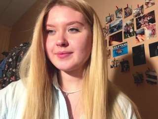 Live webcam model diadrage on Soda Cams