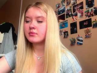 Live webcam model diadrage on Soda Cams