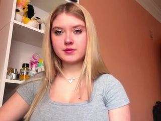 Live webcam model diadrage on Soda Cams