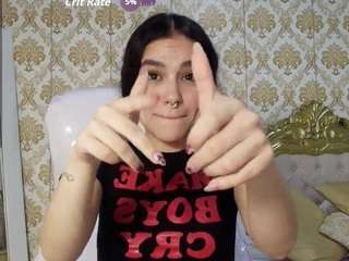 Live webcam model jessb18 on Soda Cams