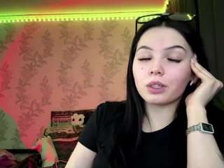 Live webcam model jessiastaats on Soda Cams