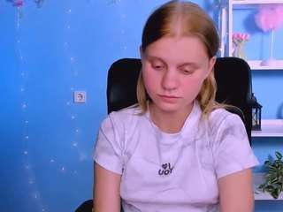 lumi-soft Sex Cam Show