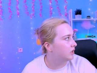 lumi-soft Live Webcam on CamSoda
