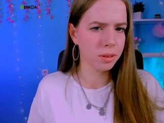 lumi-soft live webcam show
