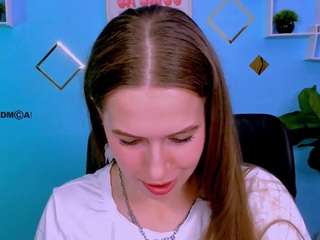 lumi-soft live webcam show